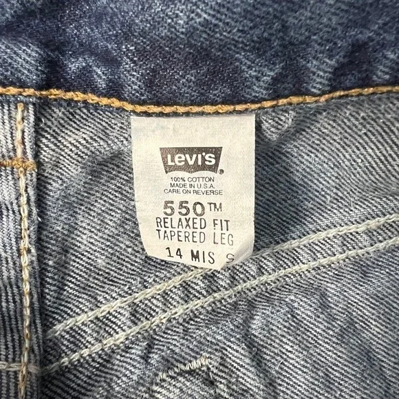 Levi's Women's 550 Relaxed Fit Tapered Leg Jeans 14 Misses Short - Picture 3 of 5